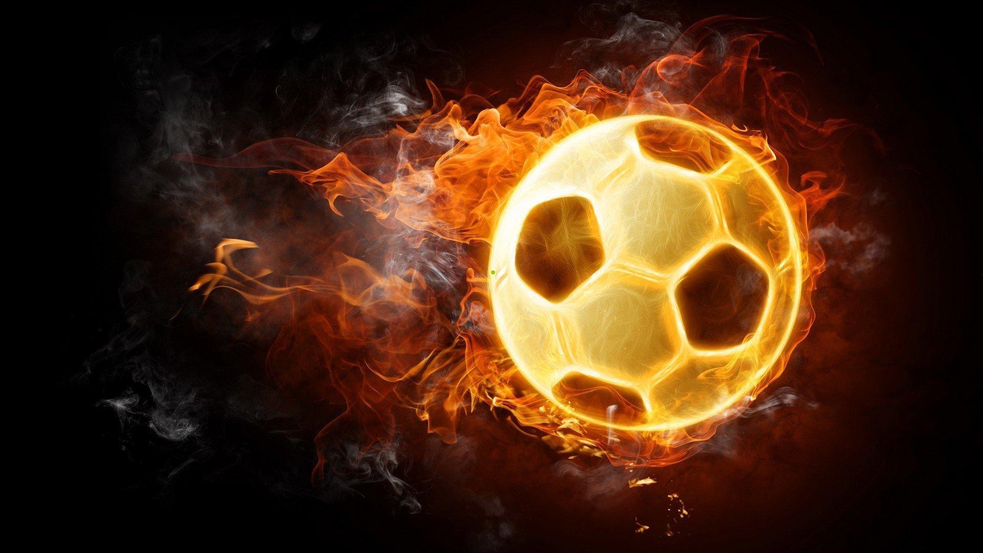 【足彩网官网】28岁罗马铁卫迎生涯巅峰！英超四大豪门竞逐大器晚成后防王牌