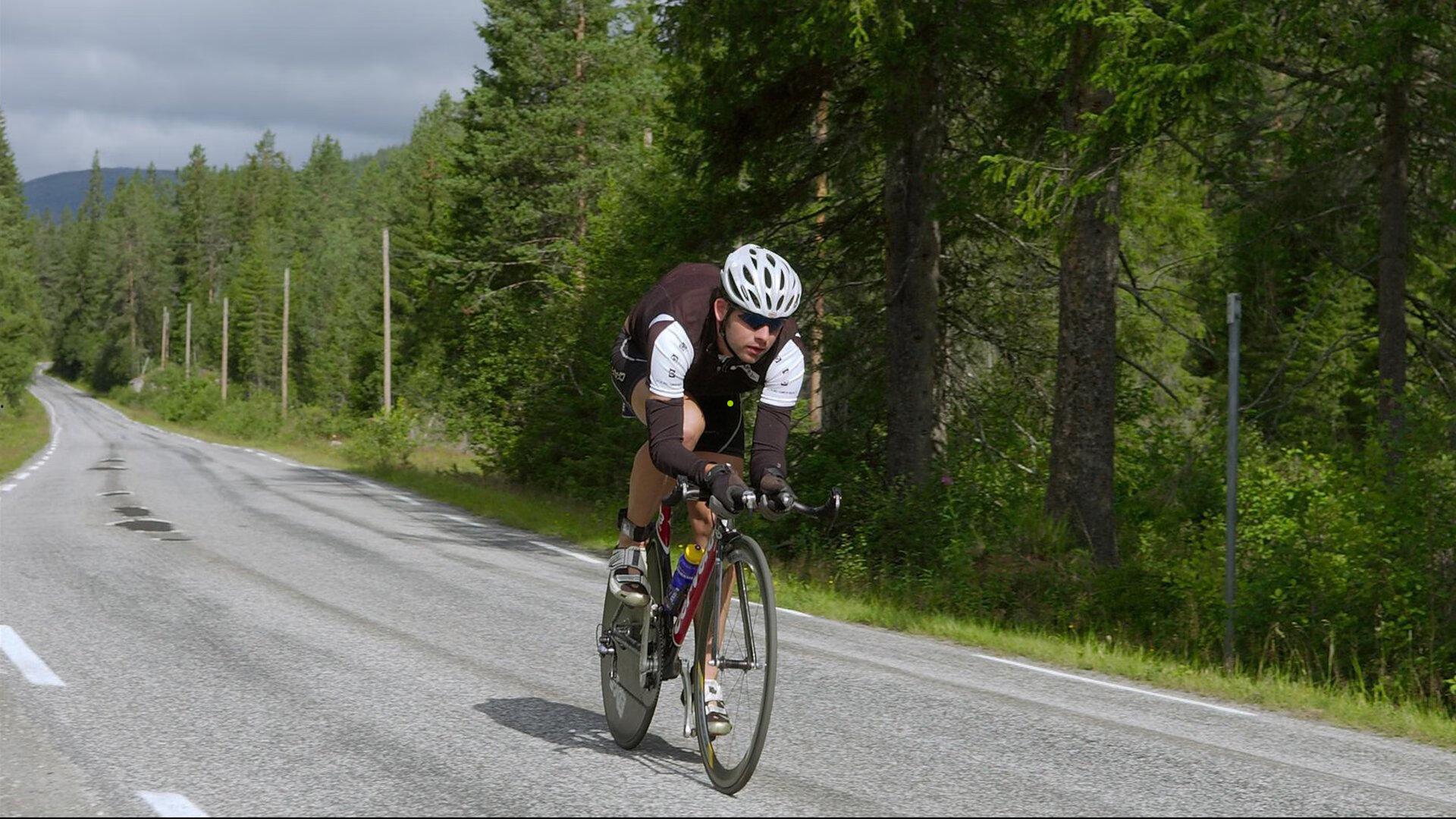 斯卡洛尼携大力神杯亮相世界杯抽签仪式，TyC记者独家披露荣耀时刻